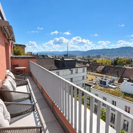 Stylish 1br Overlooking - Tilia 52 Apartamento *