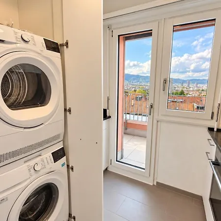 Stylish 1br Overlooking - Tilia 52 Apartamento